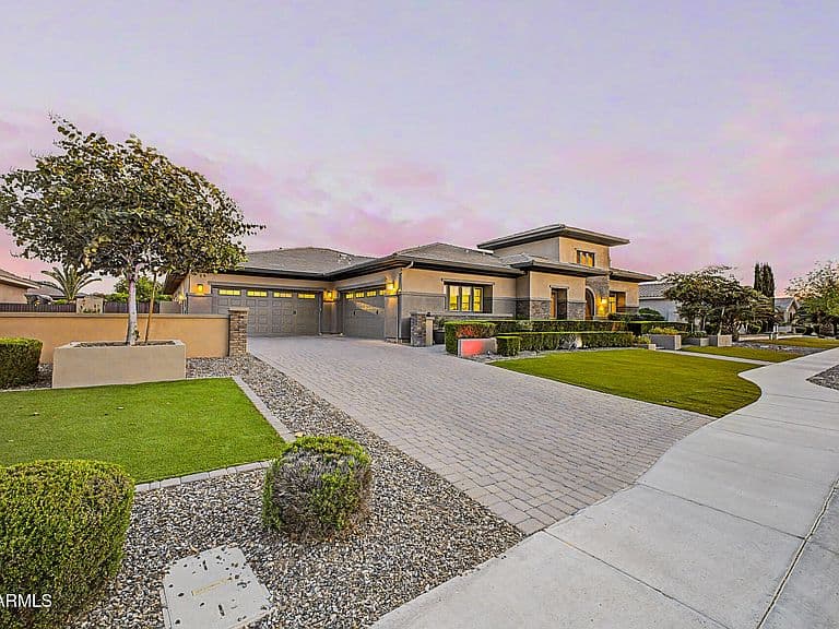 2087 E ARIS Drive photo 4