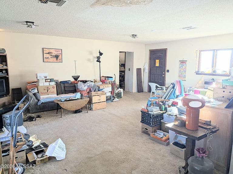 590 N San Pedro St photo 2