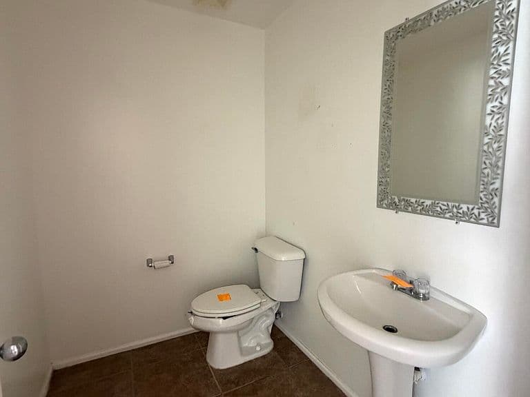 44263 W CAVEN Drive photo 4