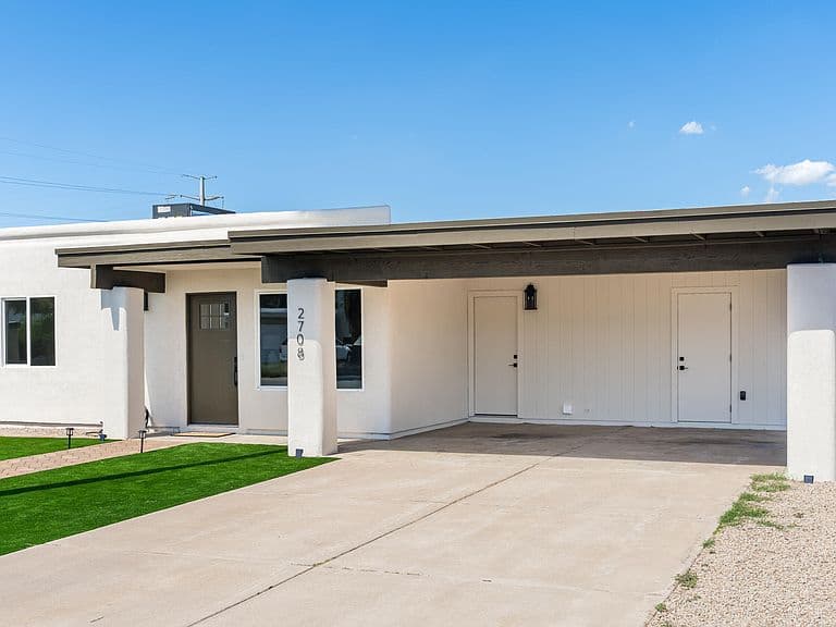 2708 W Dunbar Drive photo 4