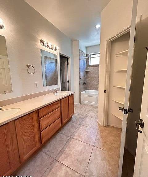 885 N Poppy Street photo 4