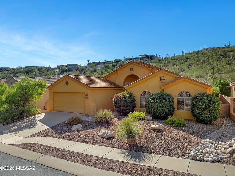 4319 N Ocotillo Canyon Dr photo 3