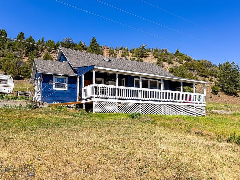 504 N Cable Rd photo 2