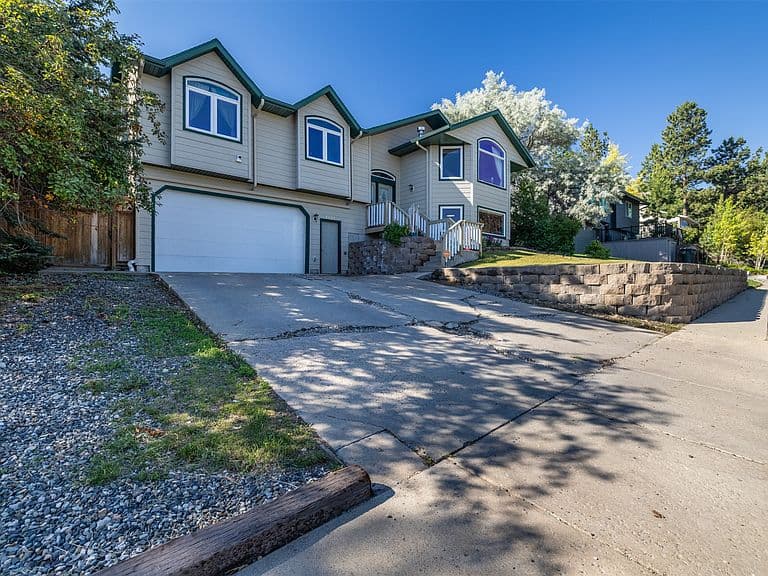 2627 Gold Rush Ave photo 2