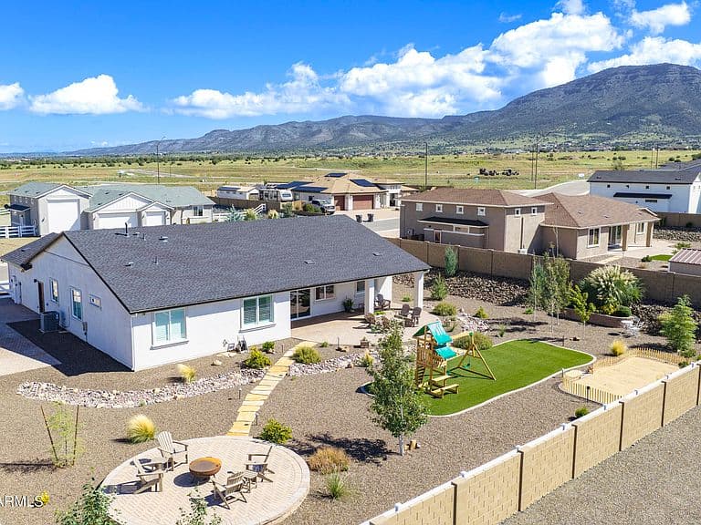 13511 E REMINGTON Road photo 2