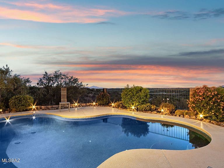 2278 E Big View Dr photo 3