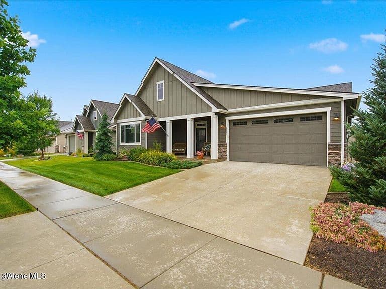 4821 E Alopex Ln photo 3