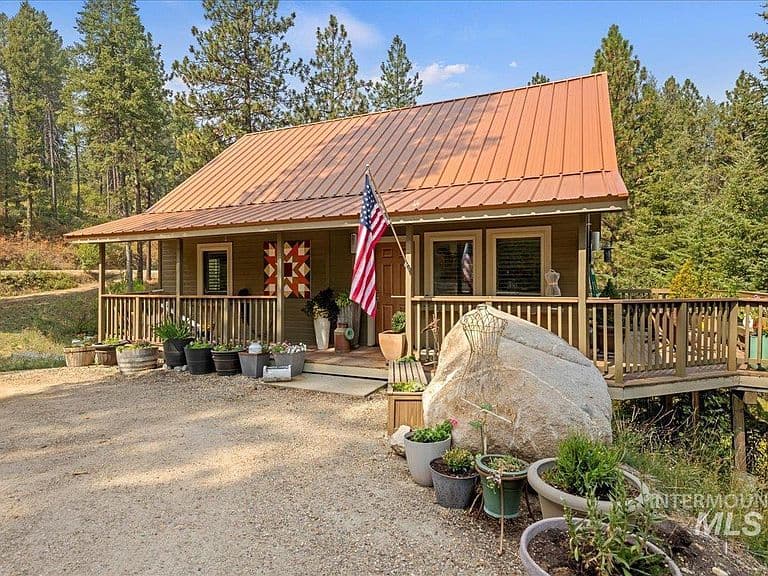 70 Castle Mountain Dr photo 4