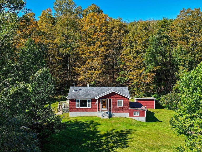 3707 Whipple Hollow Road photo 3