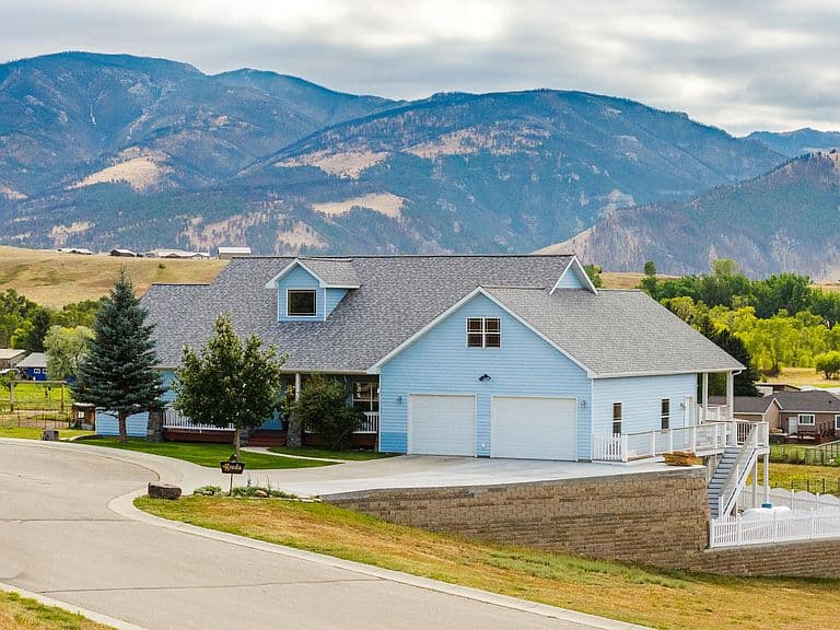 3 Black Mountain Dr photo 1