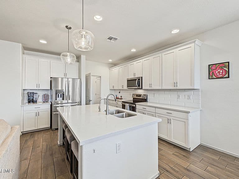 41845 W Mesquite Road photo 4