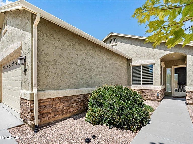 6178 E Livingston Loop photo 2
