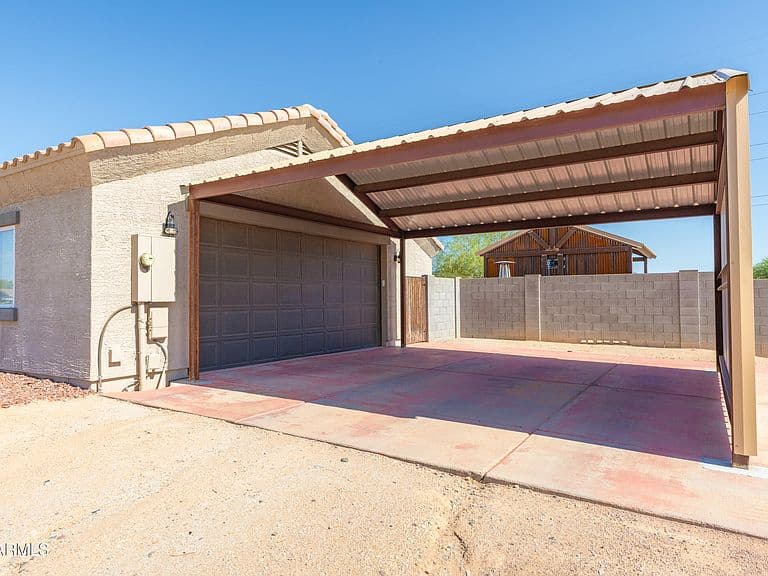 23128 W HAMMOND Lane photo 5