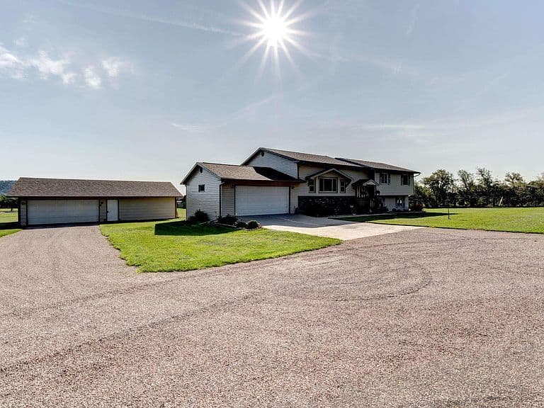 10302 Romel Dr photo 2