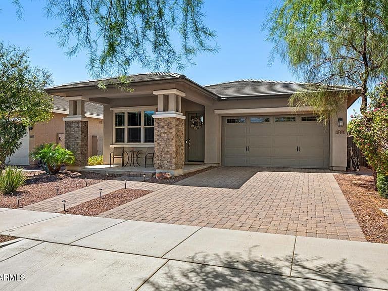 20607 W CARLTON Manor photo 1