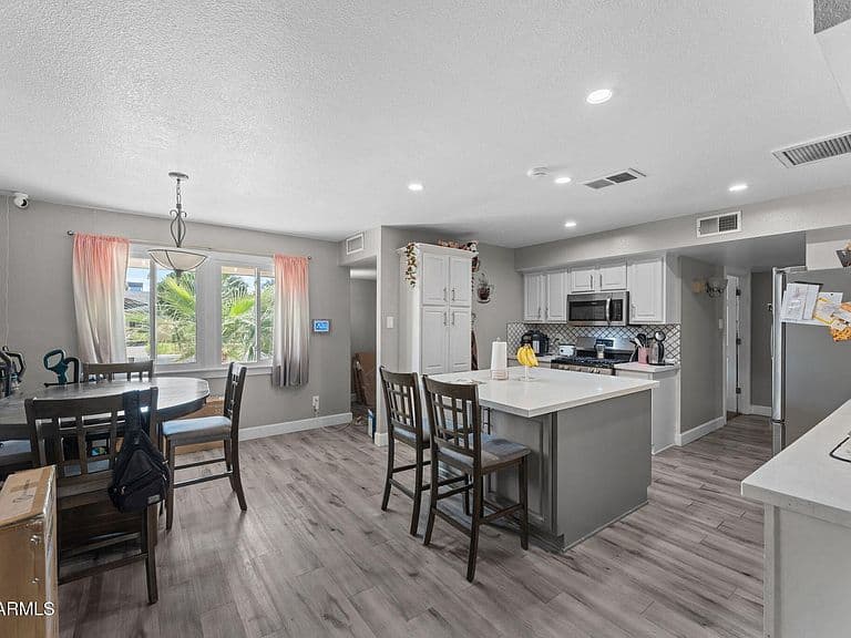 3640 W Banff Ln photo 4