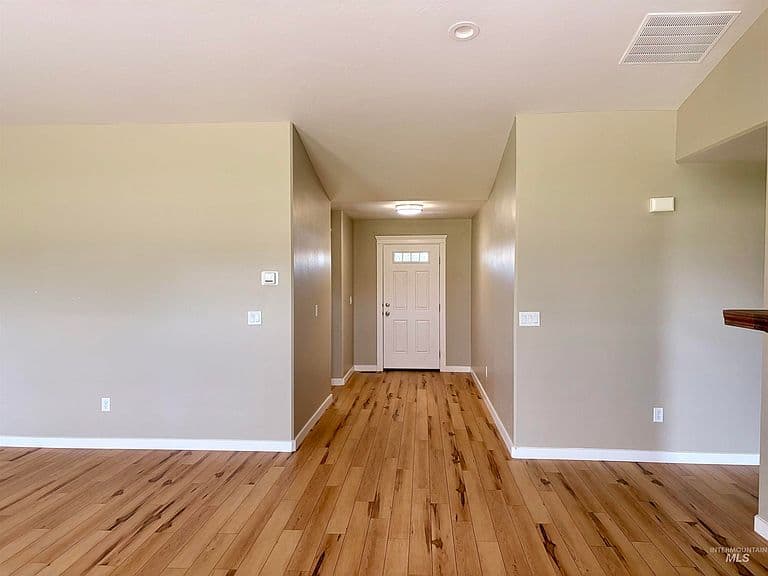 2493 E 3769 N photo 2