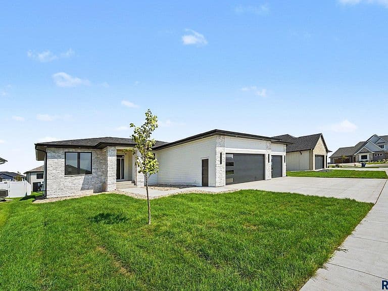 5508 E Morningside Cir photo 2