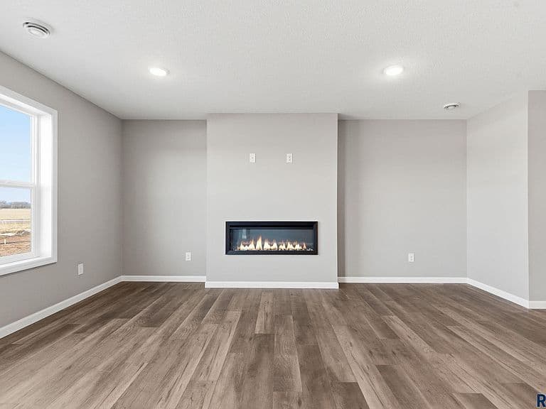 231 Thelma Ave photo 5