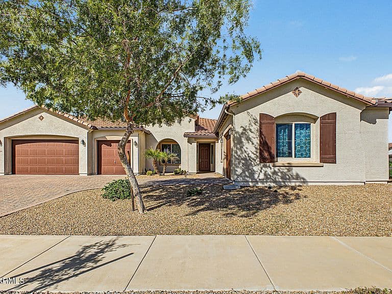 23144 E PARKSIDE Drive photo 2