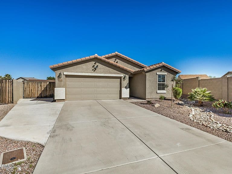 4530 E LONGHORN Street photo 4