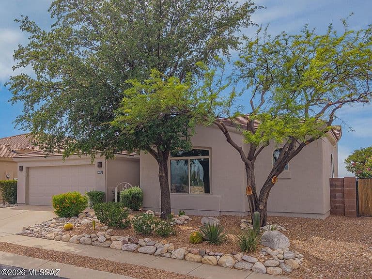 4645 N Black Rock Pl photo 1