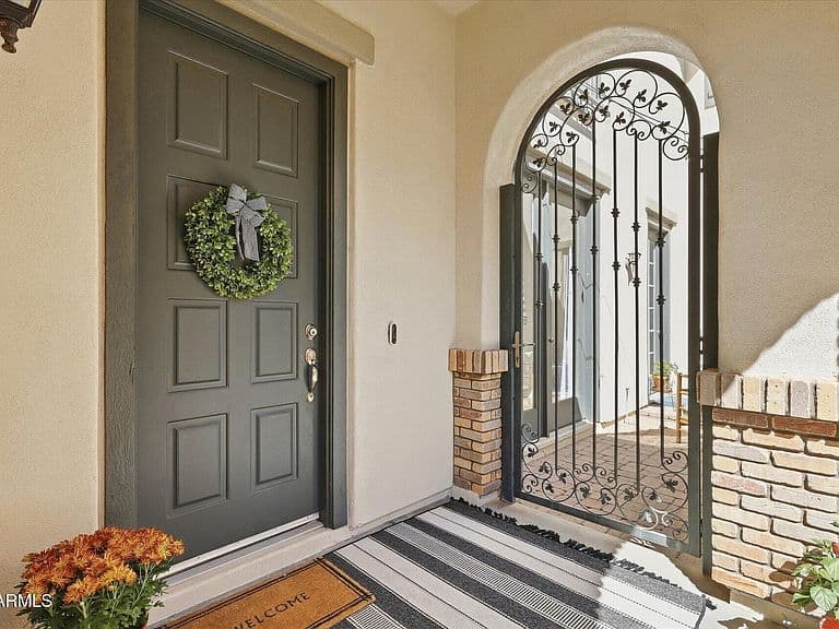 15439 W DREYFUS Street photo 3