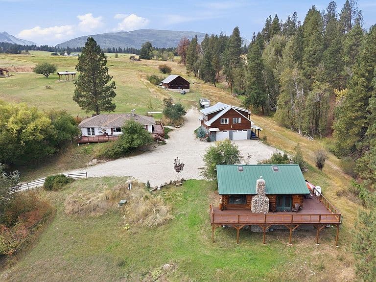 2889 Boom Orchard Trl photo 3