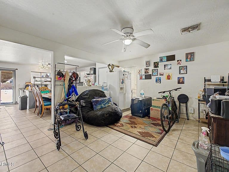 43557 W SAGEBRUSH Trail photo 2