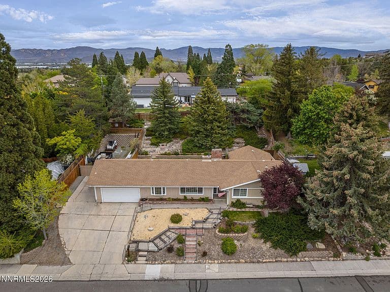 2680 Solari Dr photo 3