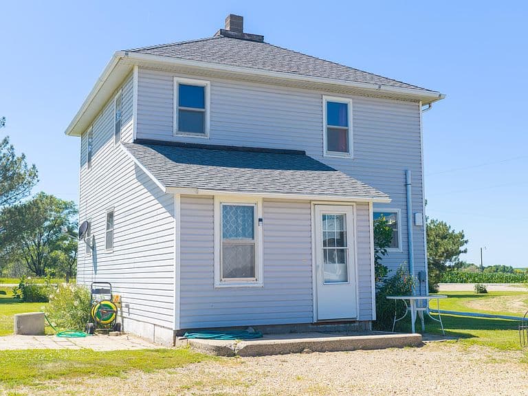 18704 450th Ave photo 2