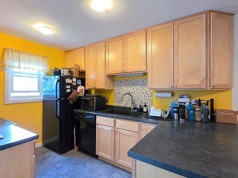 16 South Meadow Drive photo 4