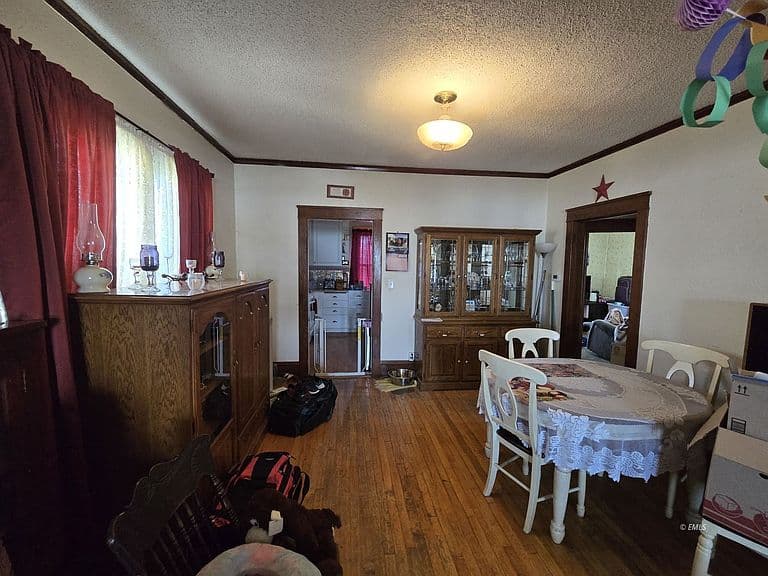 714 Atlantic Ave photo 4
