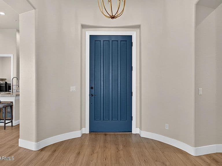 8458 E HAVASUPAI Drive photo 2