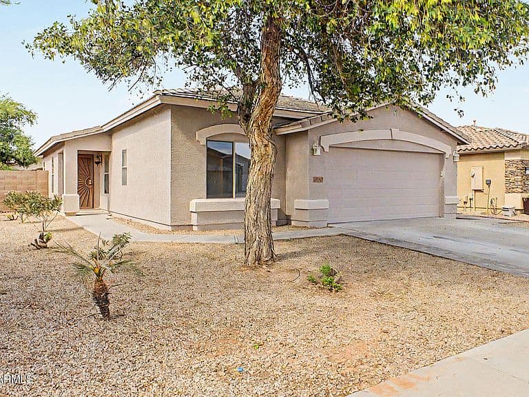 42322 W OAKLAND Drive photo 2