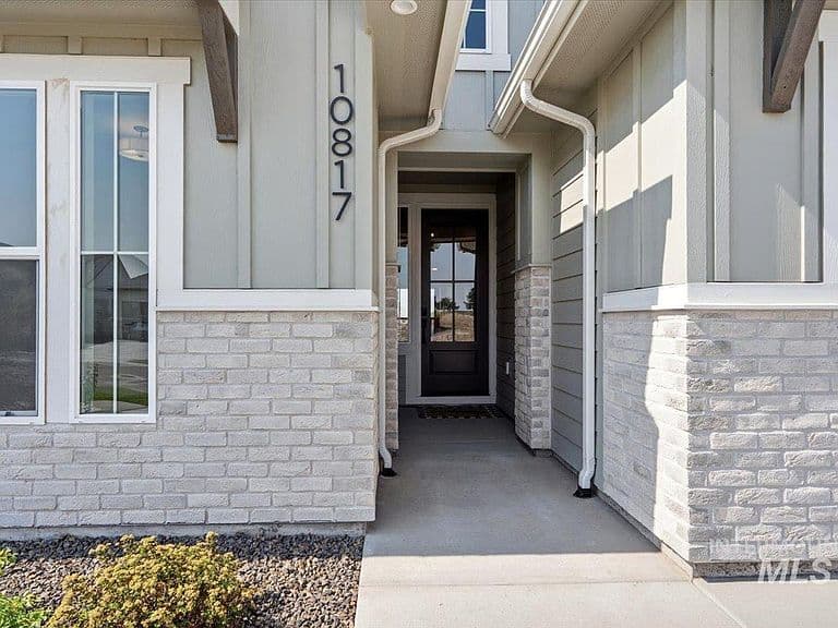 10922 W Lahinch Ln photo 2