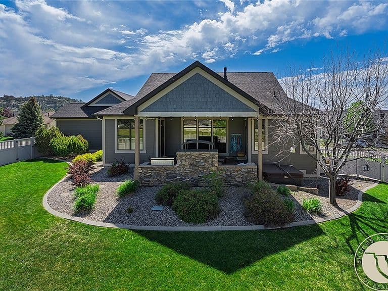 3918 Summerwood Dr photo 3