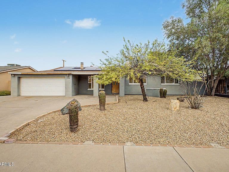 7332 E DIAMOND Street photo 1