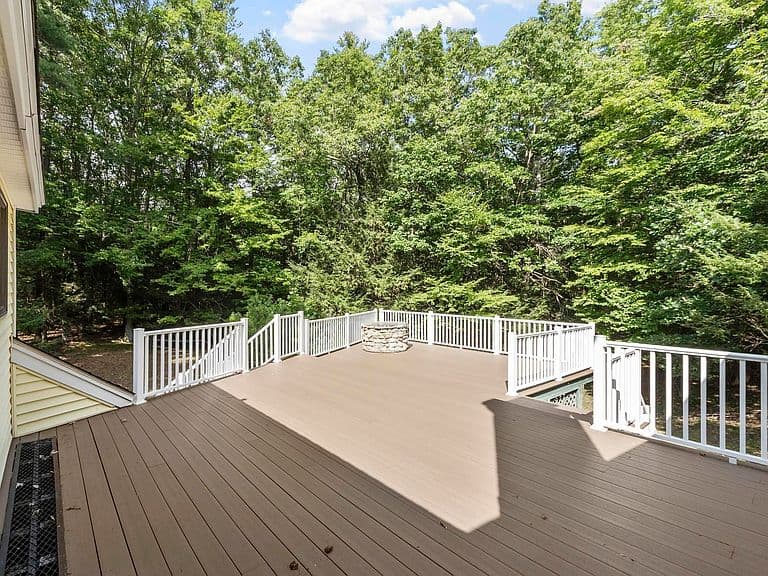 40 Cleveland Hill Road photo 3