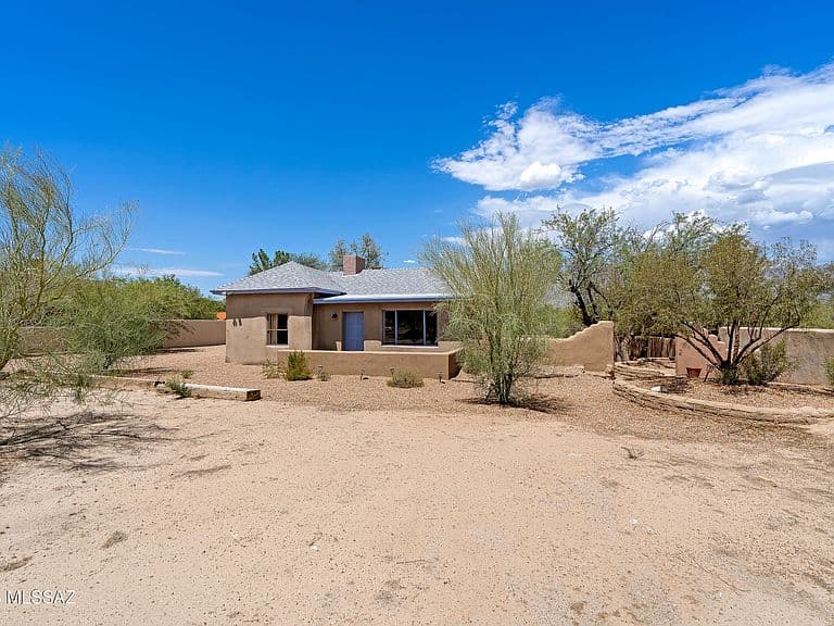 5301 E Fort Lowell Rd photo 5