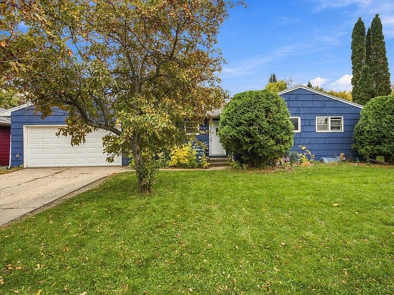 1509 9th Ave S photo 2