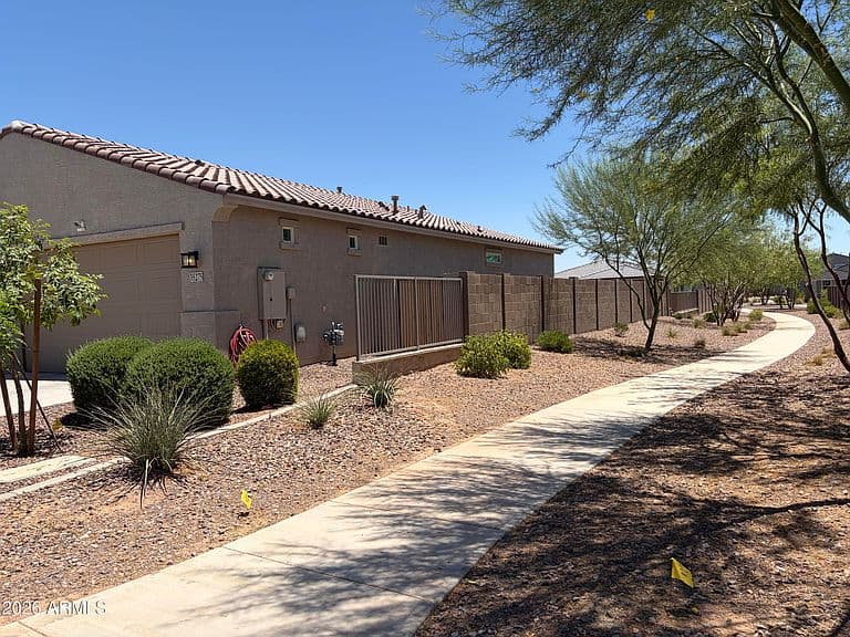 35275 W VERA CRUZ Drive photo 5