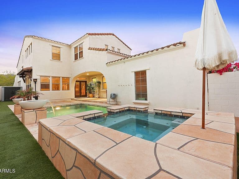 4585 N GOLF Drive photo 3