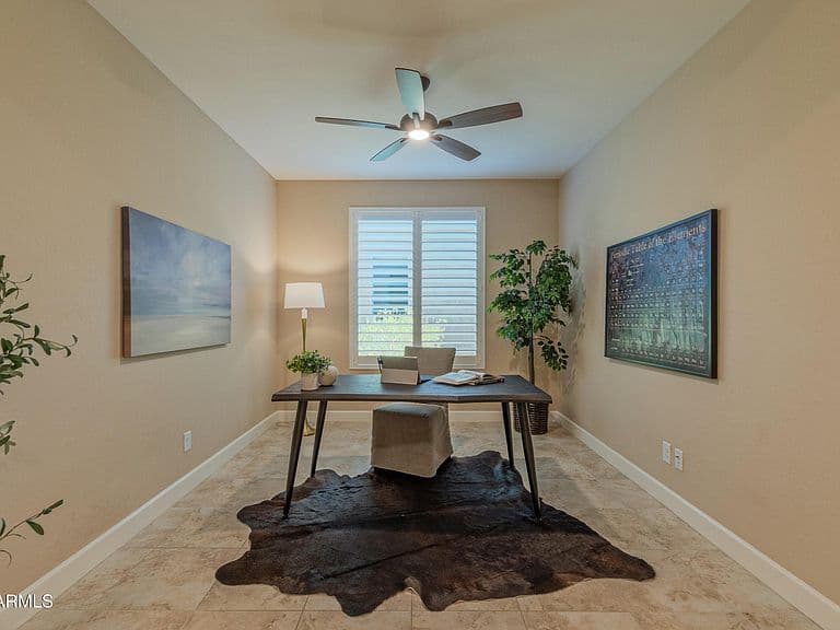 16949 W CYPRESS Street photo 3
