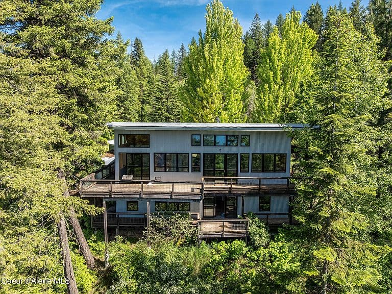 3463 E Sunset Dr photo 2