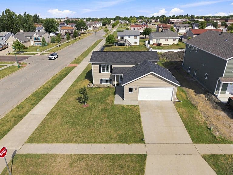 6195 Bennett Ct S photo 2