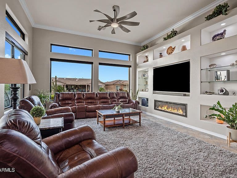 42584 W MALLARD Lane photo 2