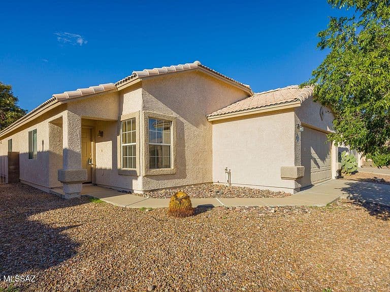 4488 W Holly Berry Way photo 3