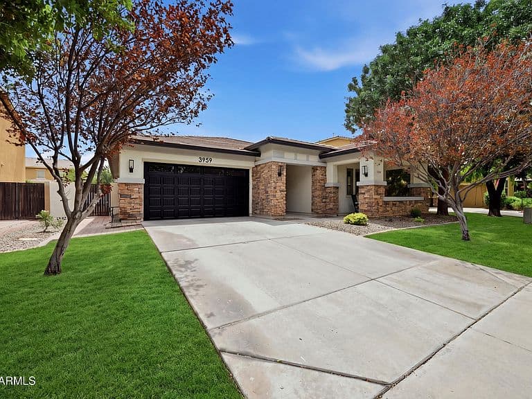 3959 E MORRISON RANCH Parkway photo 2