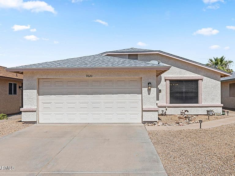 9620 W CAROL Avenue photo 1